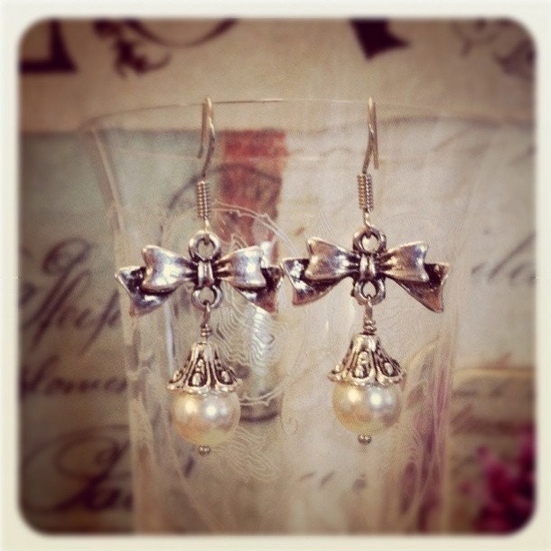 Victorian Romance Pearl Drop Earrings