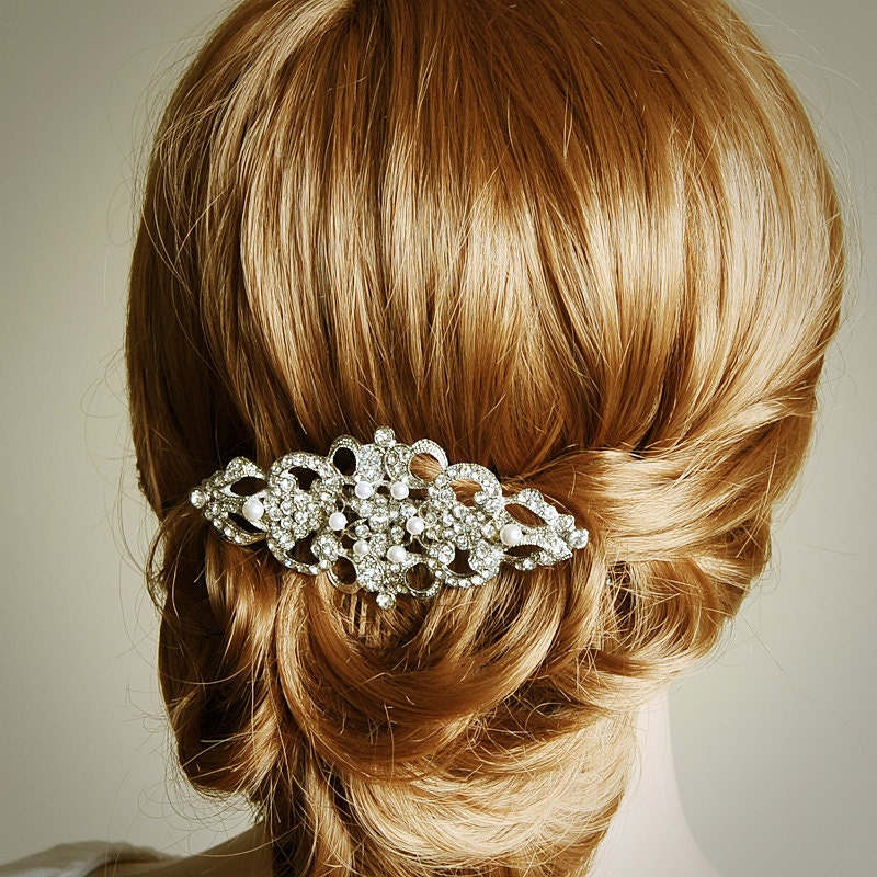 YETTA, Victorian Pearl and Rhinestone Bridal Hair Comb, Wedding Bridal Comb, Vintage Inspired Wedding Hair Accessories, Crystal Hair Comb