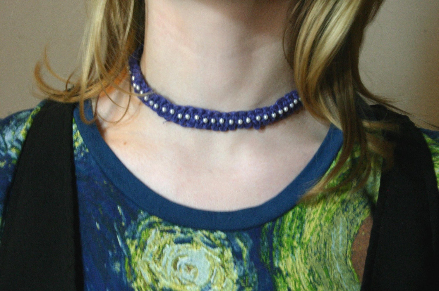 Crocheted Blue Hemp and Pearl Choker