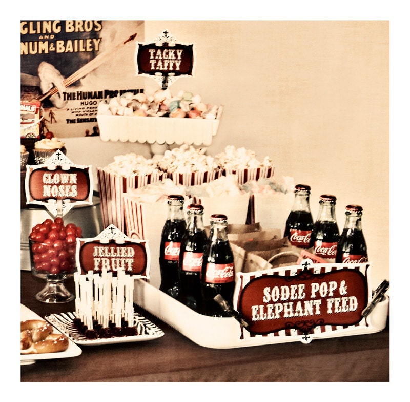 Labels - Vintage Circus - Carnival - Party Printable Decorations - Food Tags, Buffet Cards