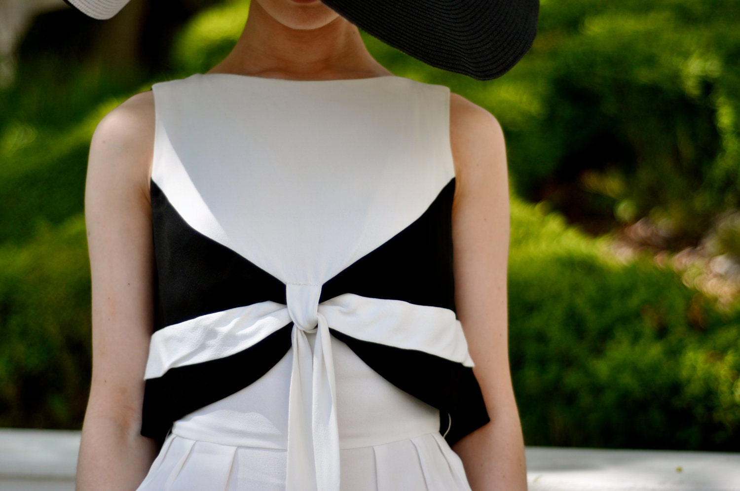 RESERVED FOR MARTHA - 60's Stunning 'Jane' Anita Modes Black and White Wiggle Dress (Size: XSmall)