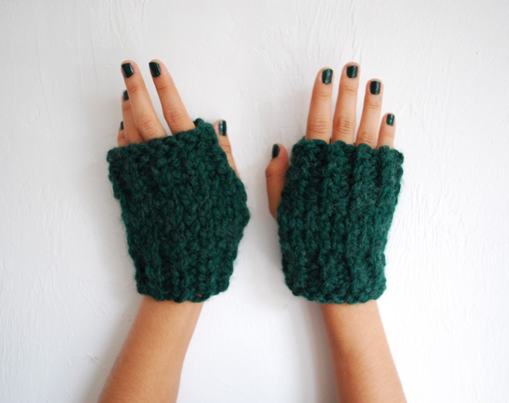 Emerald Green Fingerless Mitts - Wool Blend - MADE TO ORDER