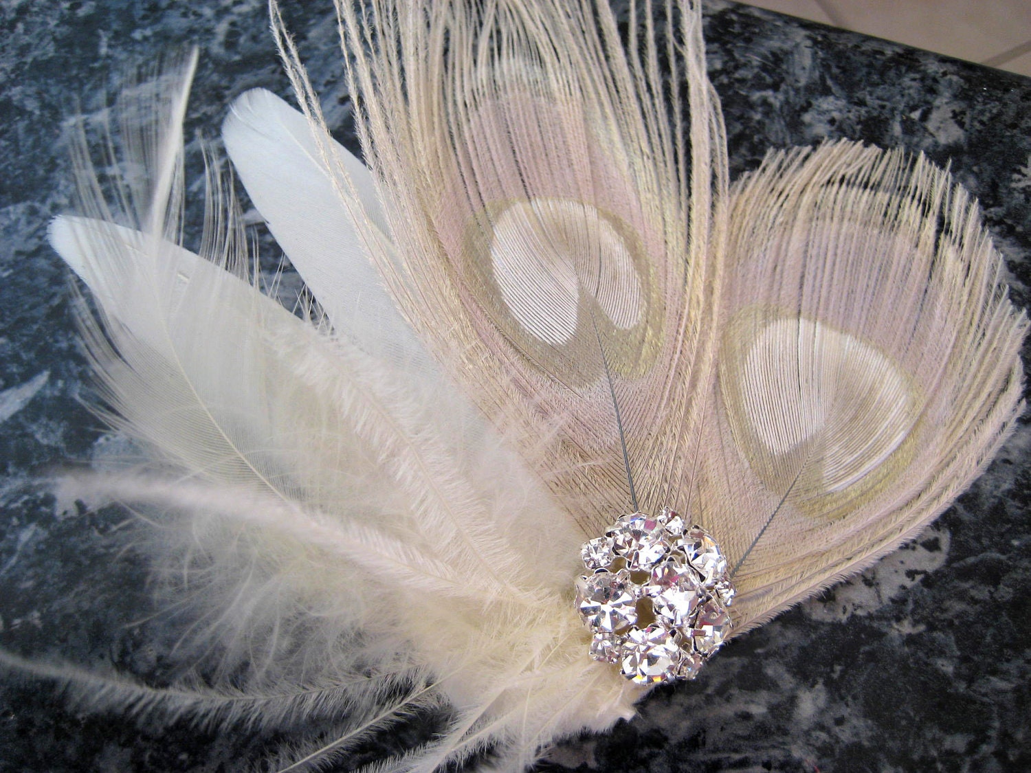 Wedding Bridal Ivory Champagne Peacock Feather Rhinestone Jewel Head Piece Hair Clip Fascinator Accessory