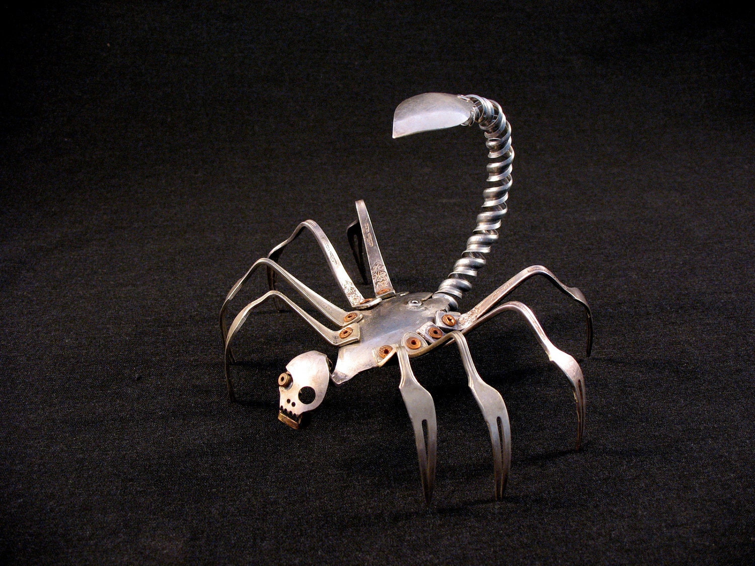 Spider Robot 8' Sculpture