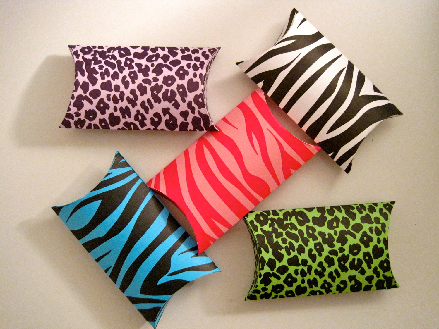 Set of 10 Handmade Pillow Boxes for Wedding Favors