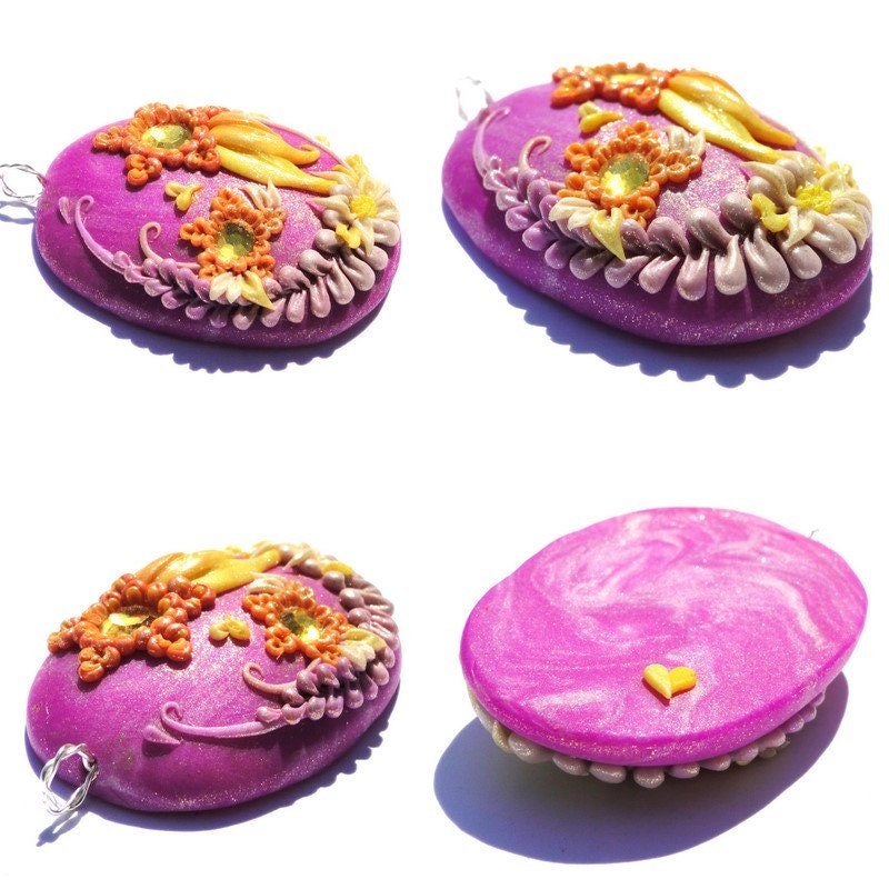 Shooting Stars - Beautiful Clay Crystal Pendant