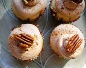 maple pecan (vanilla) bean cupcake
