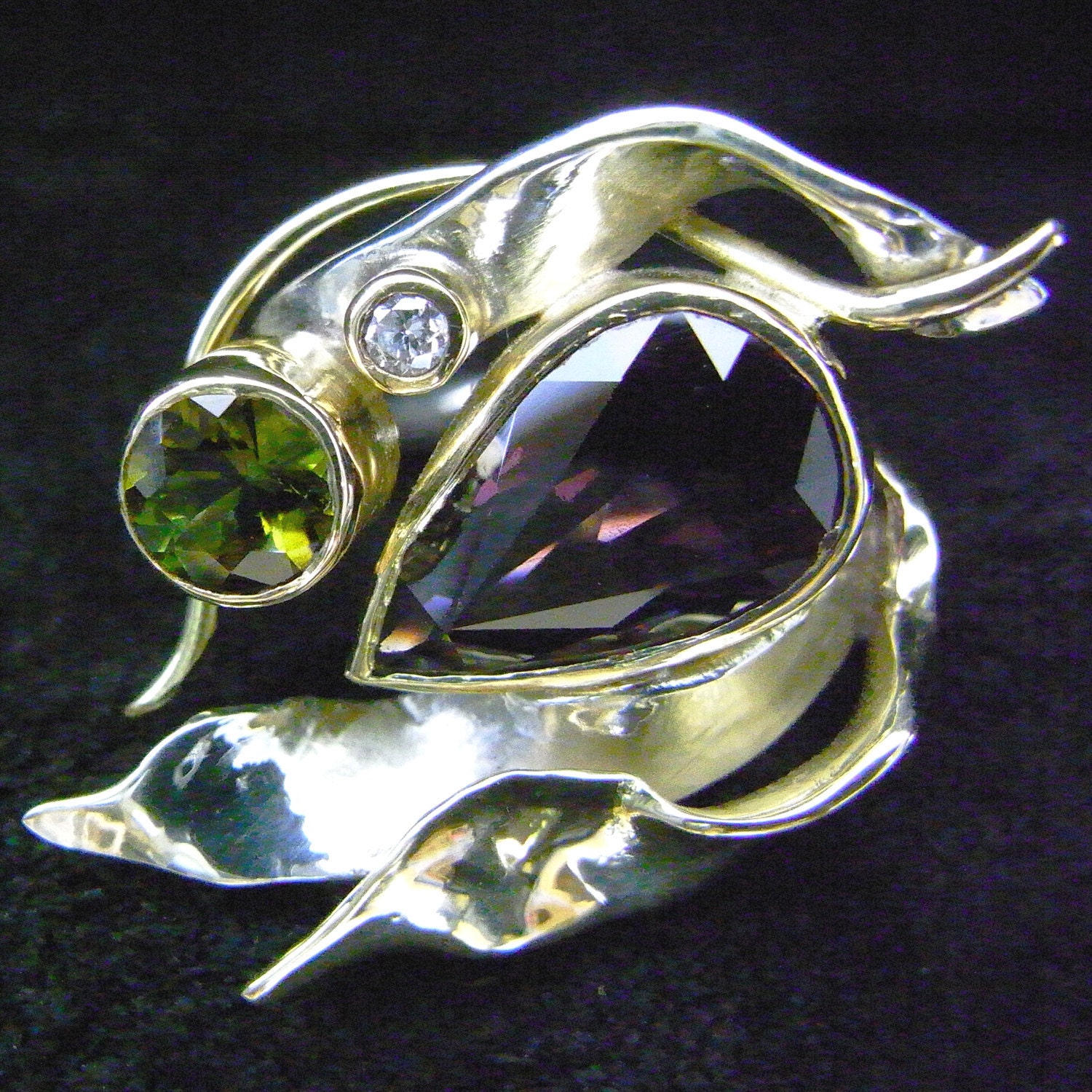 Diamond, Green Tourmaline and Spinel, Yellow and White Gold Ring.