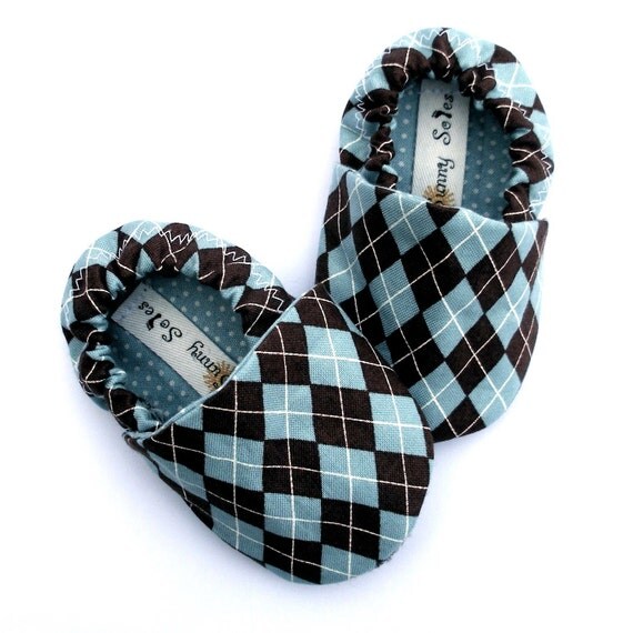 Baby Shoes- Handmade Unisex Argyle Crib Shoes in Brown and Blue- Size 0 3 6 12 months Booties- Baby Clothes