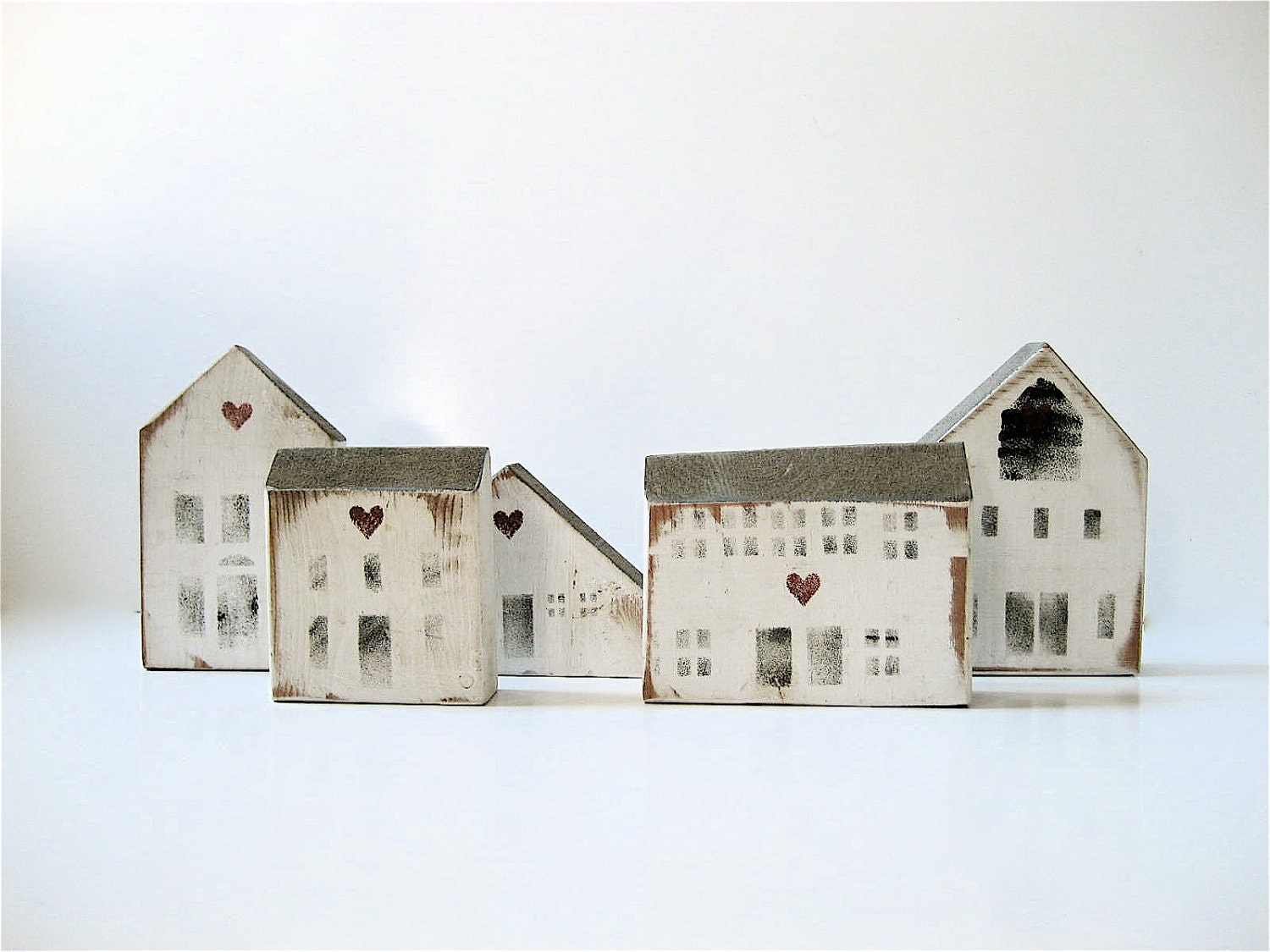 R E S E R V E DFive Vintage Wooden House Blocks