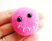 Pink Felt Pheeple Face Brooch - Needle Felted Baby Pink Brooch