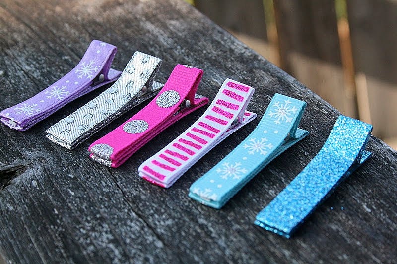 Baby Hair Clips, Toddler hair clips, Mini Hair Clip Set for Baby, tween, teen, adult, Winter Collection Hair Clippies - 2 SIZES AVAILABLE