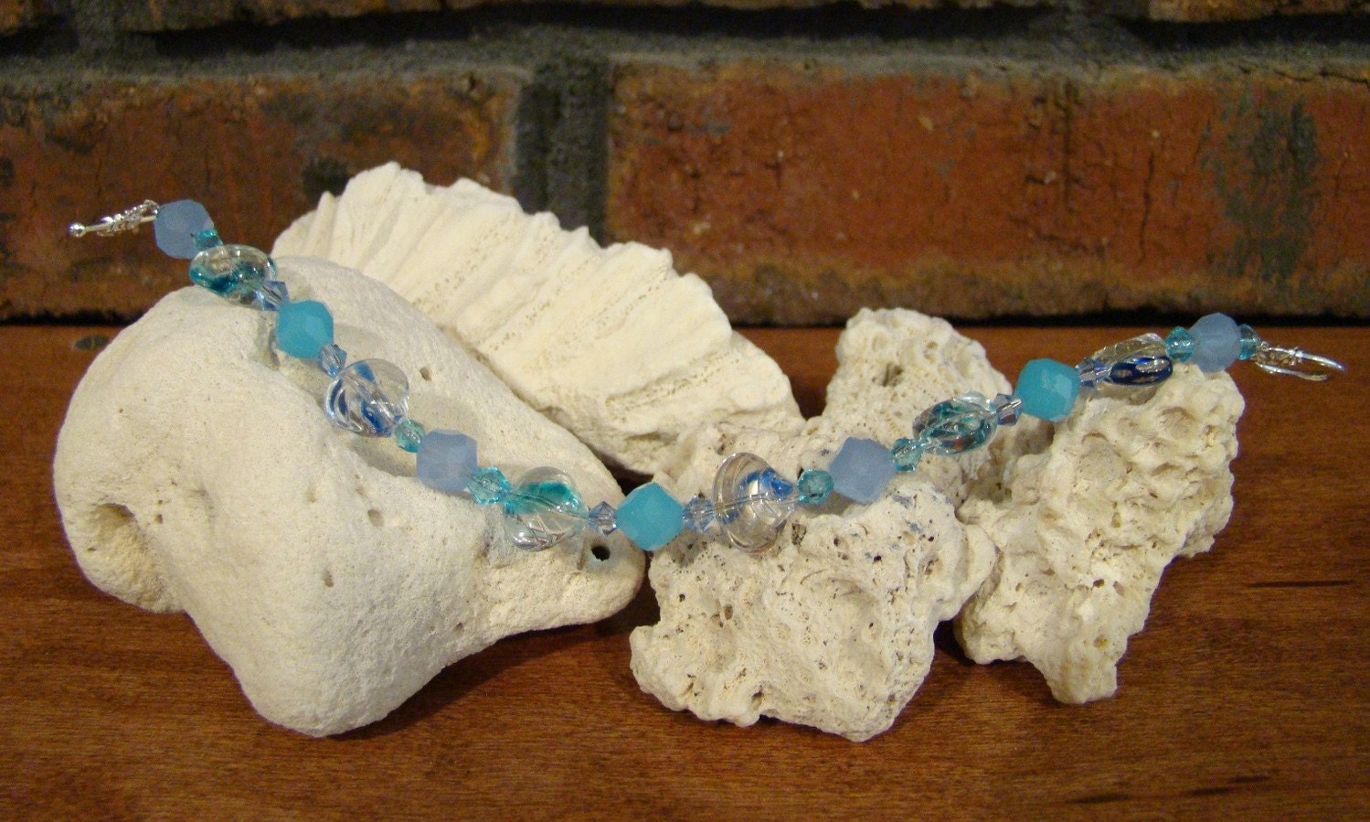 Aqua Glow in the Dark Glass SeaShell Bracelet