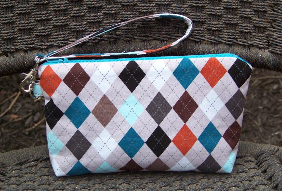 Wristlet Purse Small Clutch Small Zipper Pouch with Detachable Strap - Bridesmaid Purse in Argyle Print in Turquoise, Rust, Brown and Black