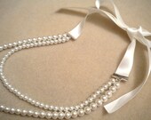 Pearl Bow Ribbon Necklace