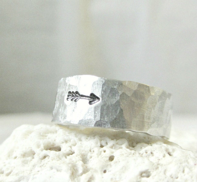 Mens Arrow Ring- Silver Hammered Band Ring