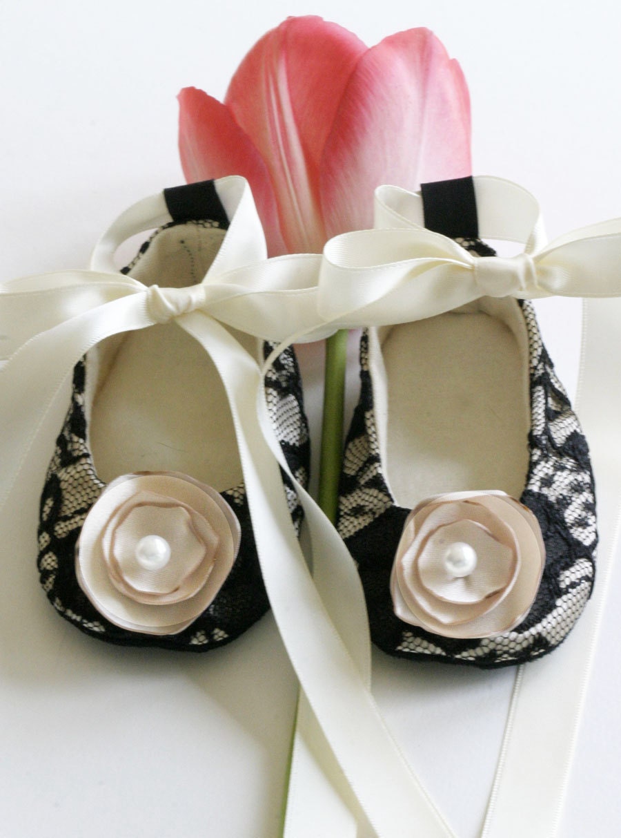 14 colors - Baby Girl Baby Shoes - Beige Lace Ballet Slippers - Ballet Flat - Wedding Flower Girl Shoes - Baby Souls Couture Baby Shoes