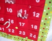 Christmas Advent Calendar in Bright Green Fabric with Dots/ Christmas Countdown with Pockets