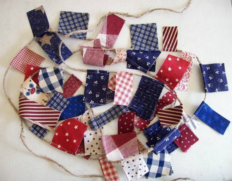 Patriotic Scrappy Banner/ 4th of July  Banner/ Labor Day  / Party Garland/ Photo Prop in Vintage Red, White and Blue