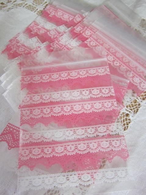 NEW pink and white lace ziplock resealable plastic bags