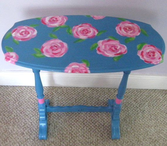 Reduced Shipping Lilly Pulitzer inspired Table with roses