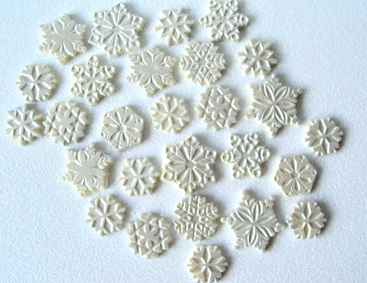 50 Snowflake Chocolates:  Silver Shadow Glimmer