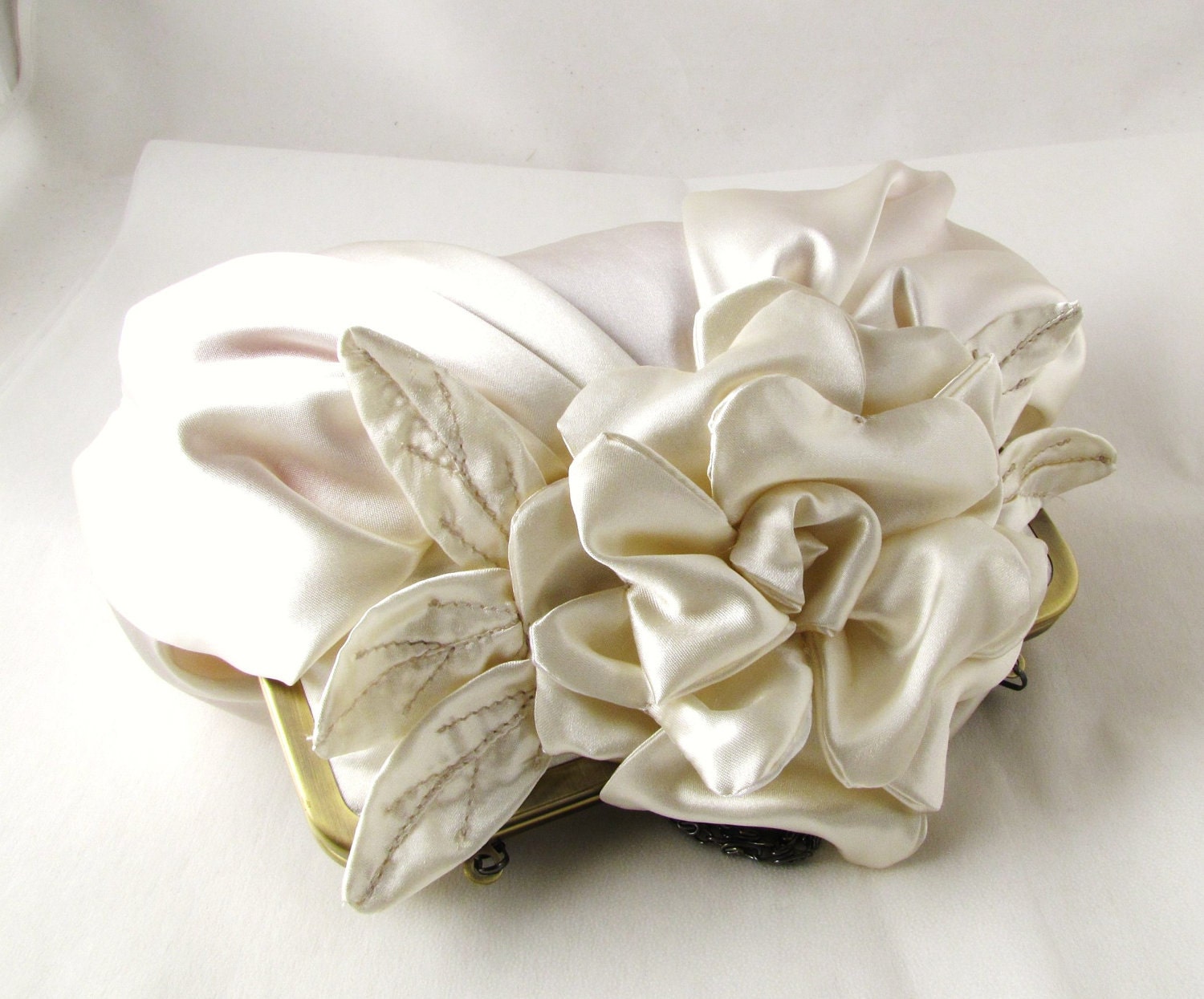 Ivory bridal clutch  / Cluth with large flower / Wedding purse / Gardenia pleated satin wedding clutch