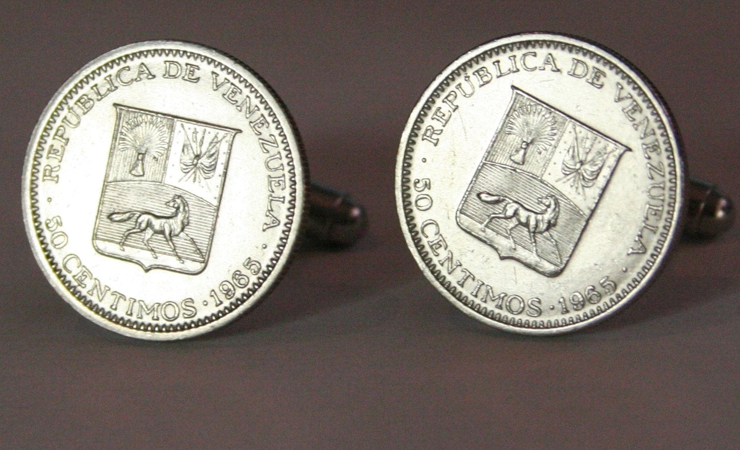 Монеты и банкноты №19  1 толар (Словения), 1 цент (Фиджи)