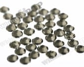 200 -  Black Diamond 14 Facet Rhinestone SS20 Resin Flatback , 5mm Resin Rhinestones
