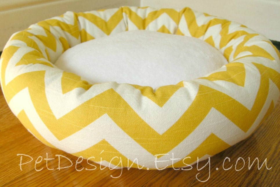 READY-to-SHIP - One-Piece 18" - Dog Bed - Cat Bed - Yellow & White Zig Zag, Chevron with Soft Minky Fleece