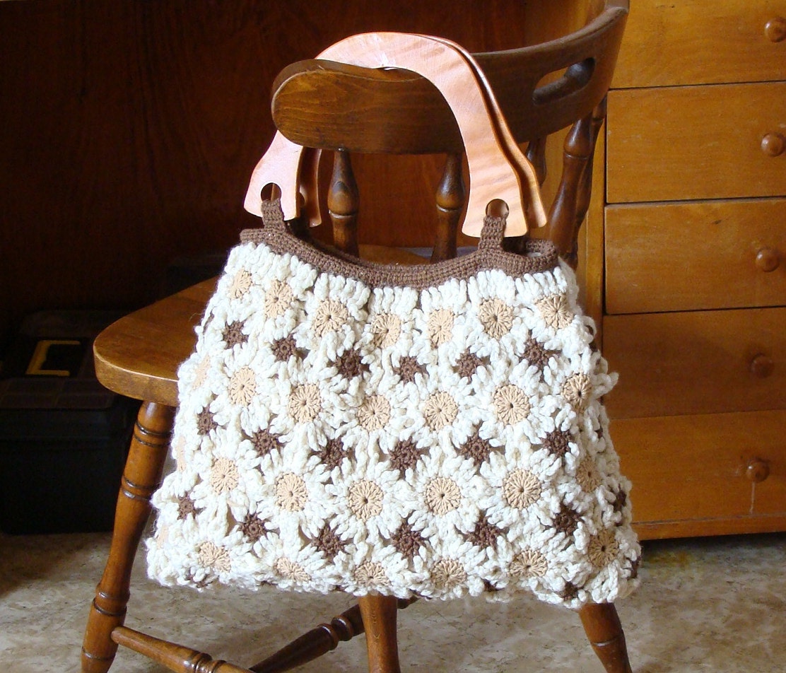 Crochet flower handbag in natural colors with wooden handles, crochet bag, purse, tote bag