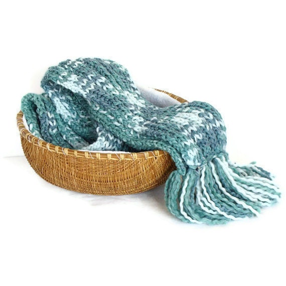 Men women knit scarf merino wool and acrylic - extra long in sea green melange with fringes