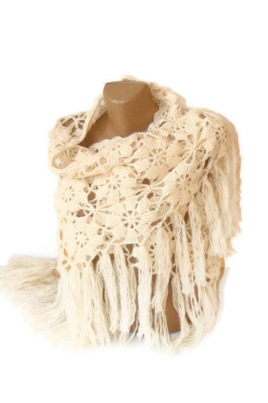 FREE SHIPPING ivory cream shawl,Women soft warm shawl,Fall fashion,gifts for her ,Best MOHAIR Shawl,by Seno