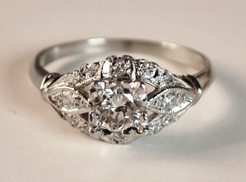 1950's Platinum ring