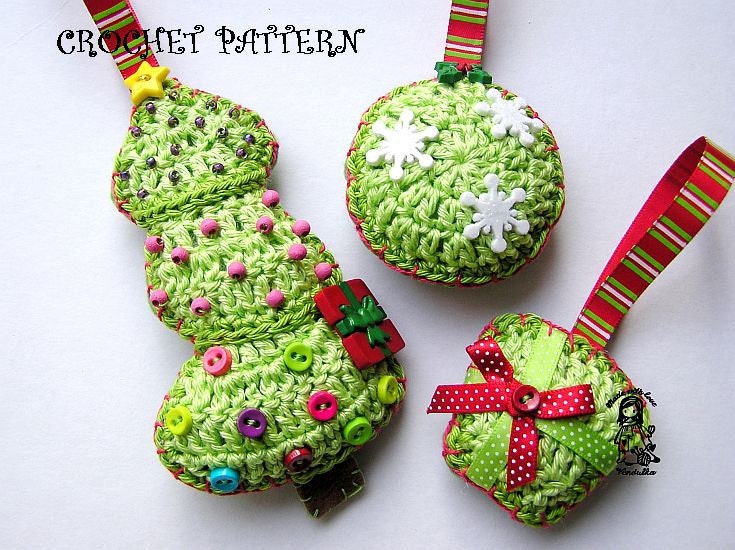 Christmas tree decoration - crochet patterns - 3 pieces in one:-)