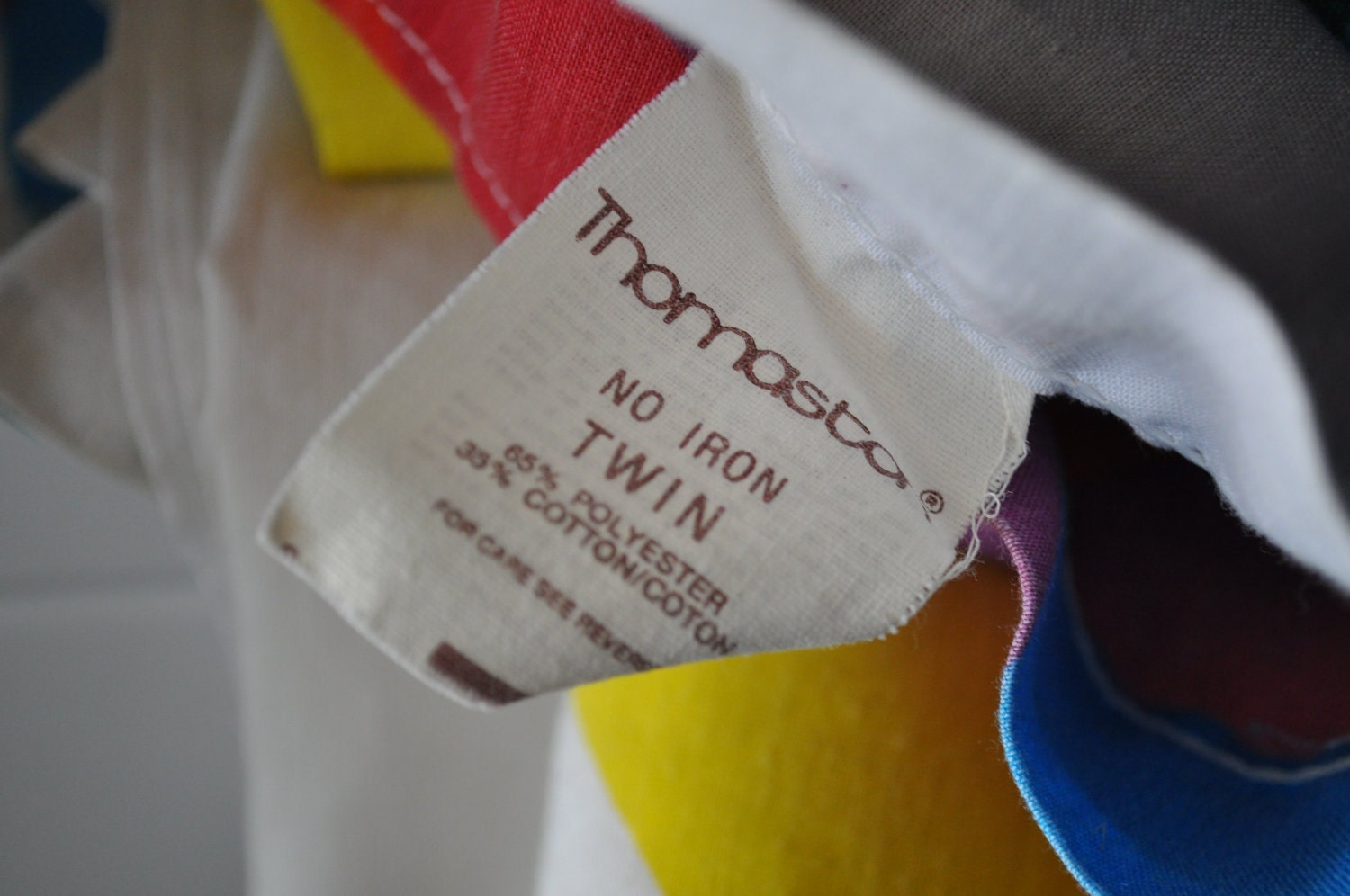 Twin Size Rainbow Sheet