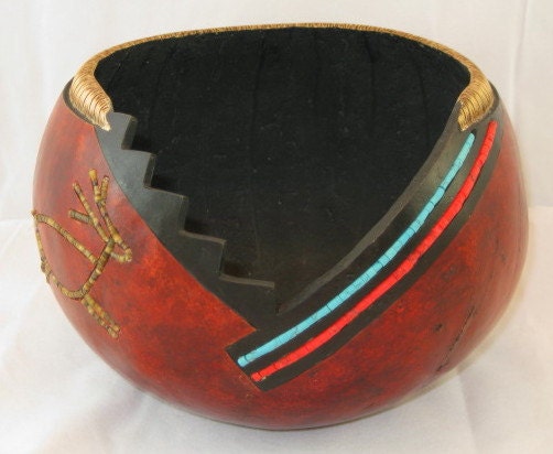 Running Deer Heishi Inlaid Gourd Art