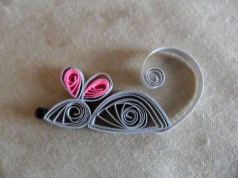 Embellishment Mouse Rodent Christmas Paper Quilled Handmade Grey Gray Scrapbooking Card Making Supply
