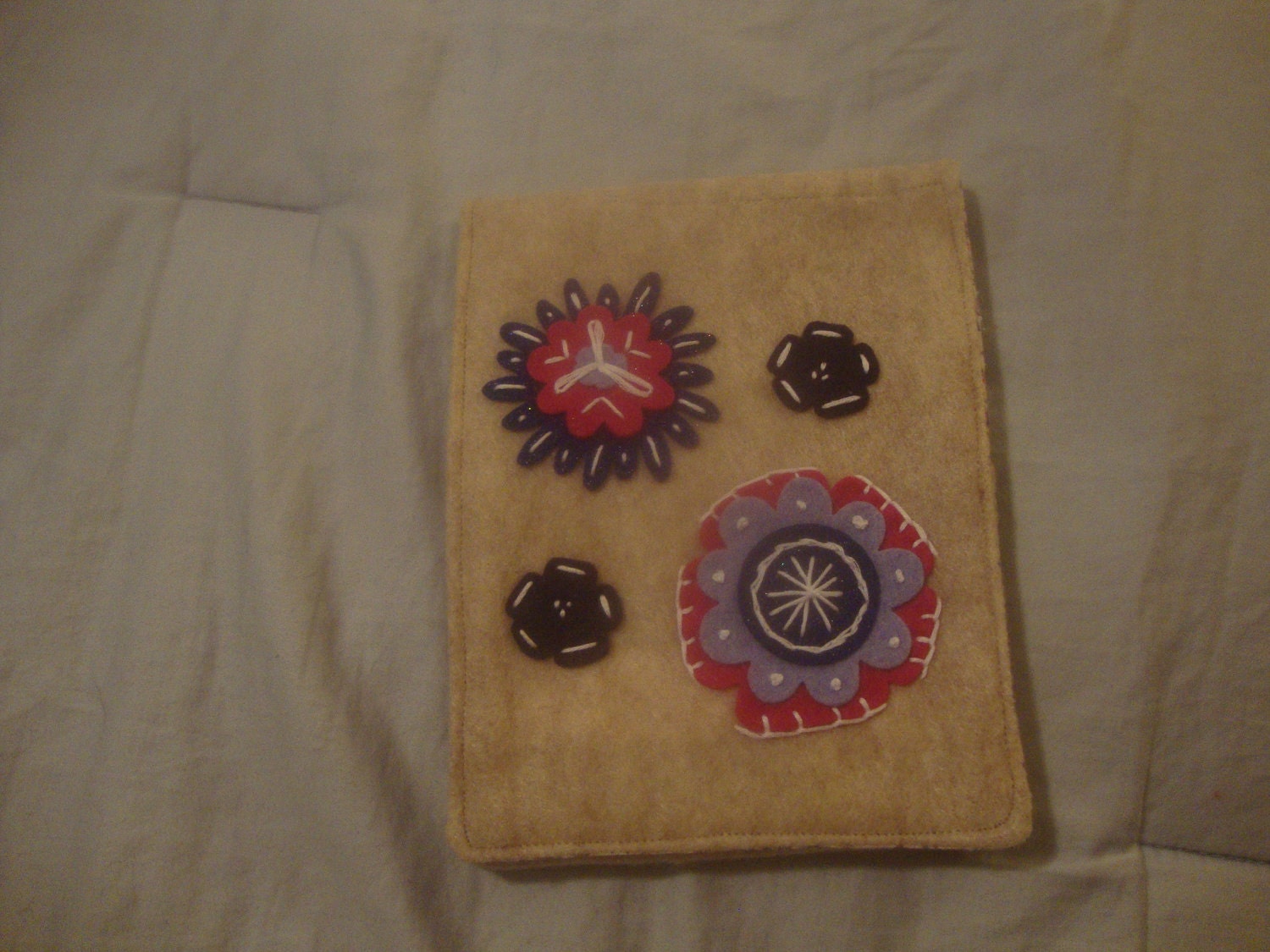 Crafty Tool Storage Pouch, Tan w/ Embroidered Flowers