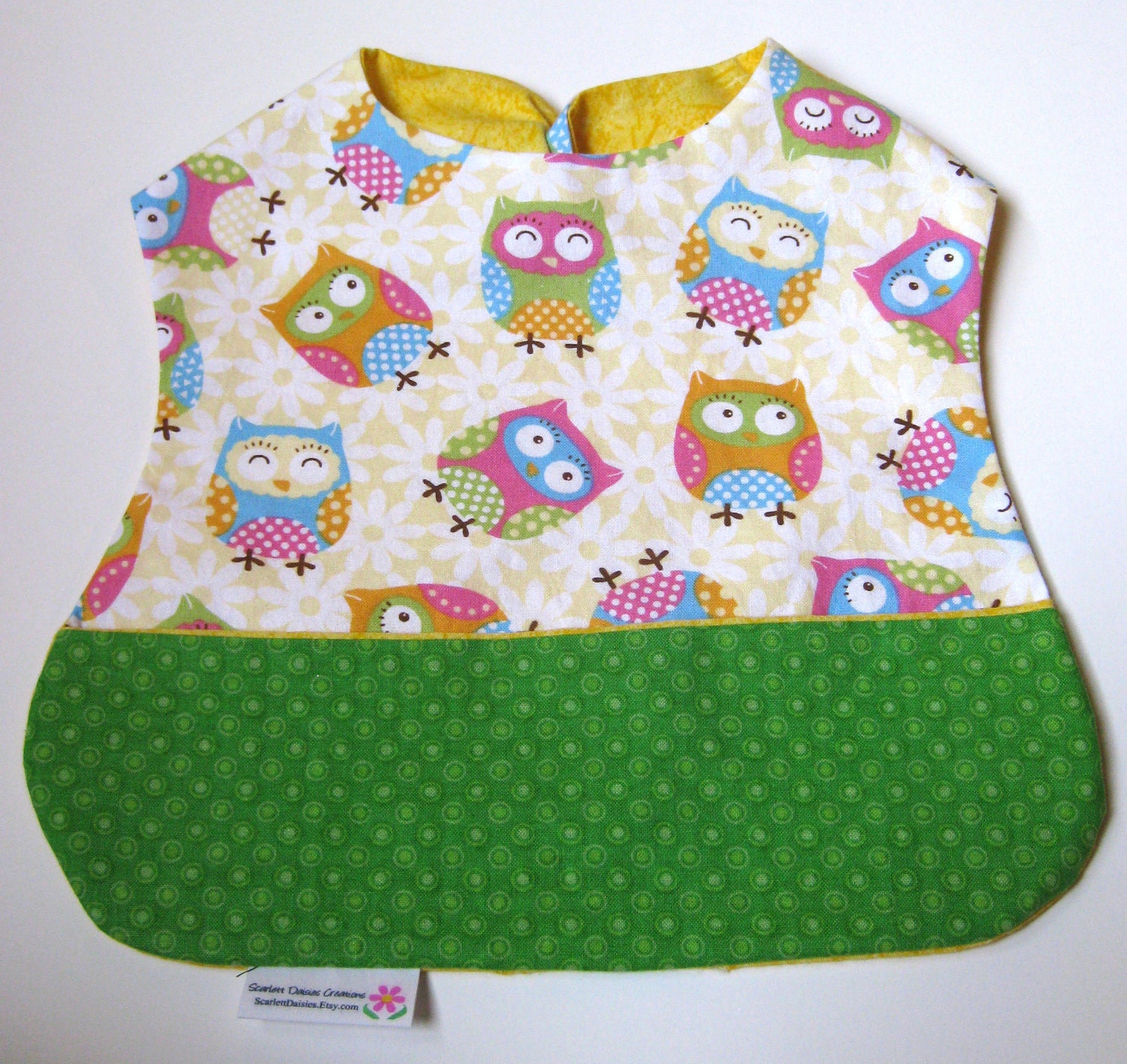 Owl pocket baby's bib