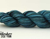 DESTINATIONS sock yarn St PETERSBURG 75/25 wool/nylon 3.5oz / 460 yards