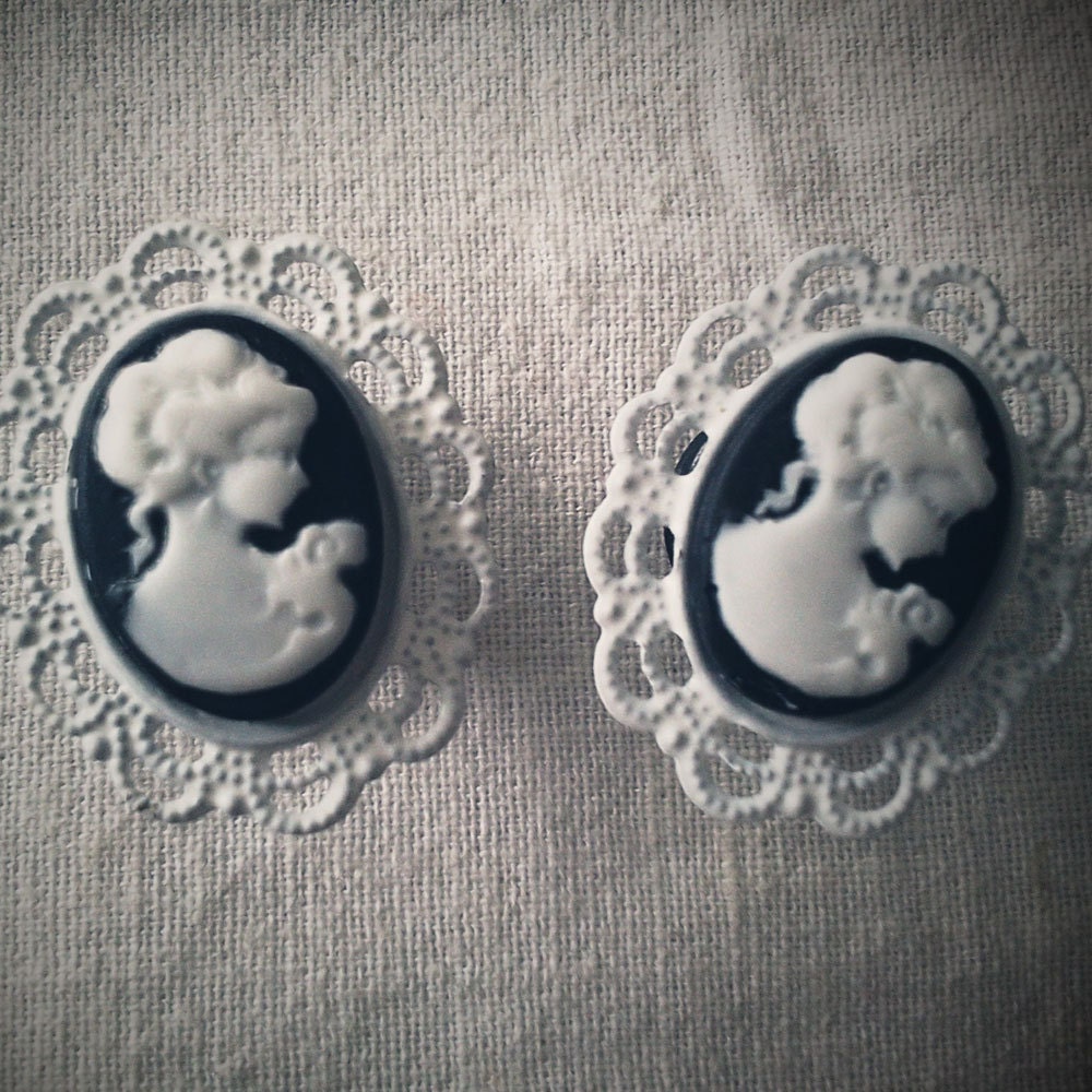 7/16 inch 11mm Plugs Goddess Black White Regency Cameo Rococo Victorian Marie Antoinette EGL Woman