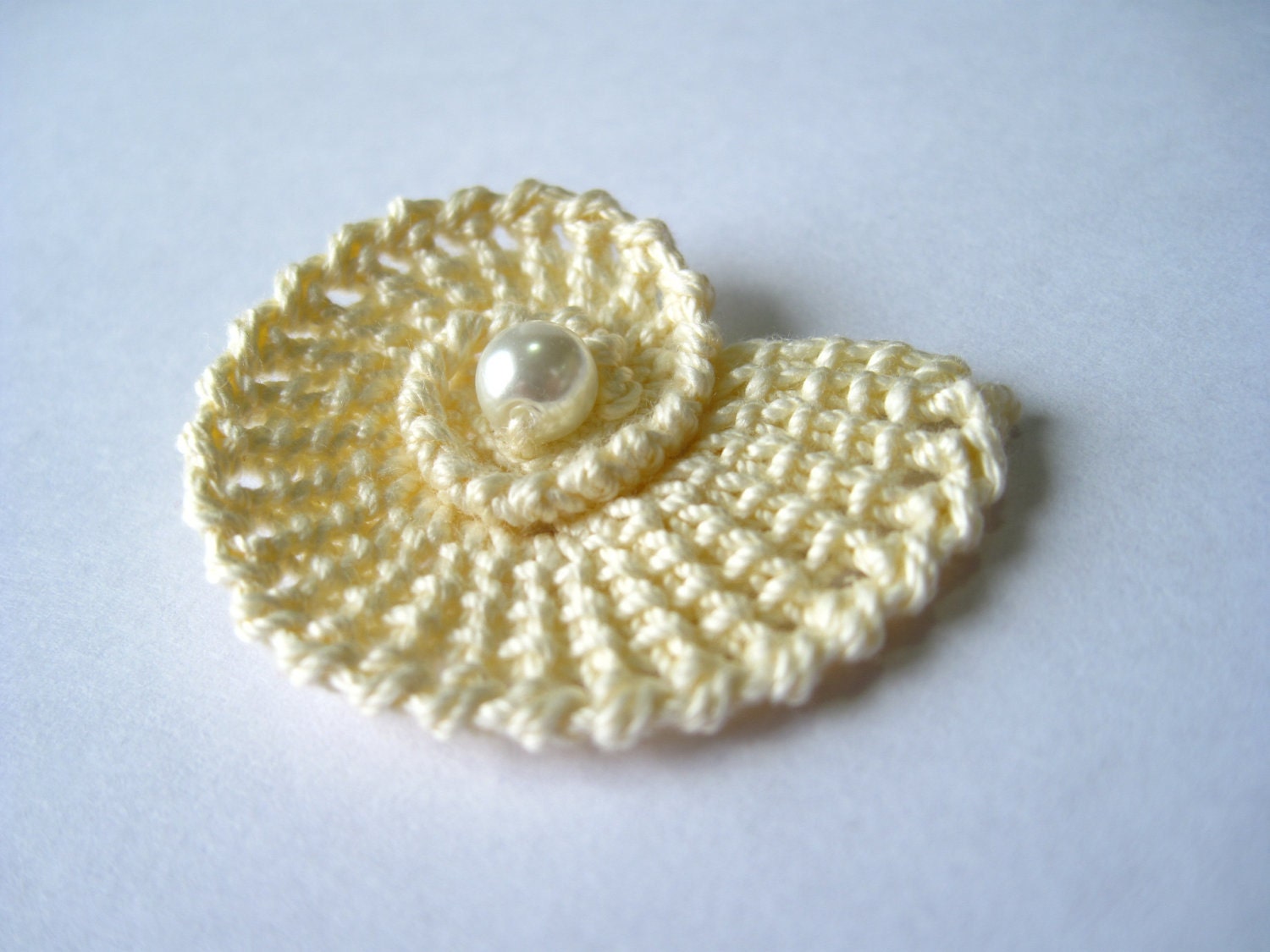 Crochet Sea Shells Applique with Pearls in Cream