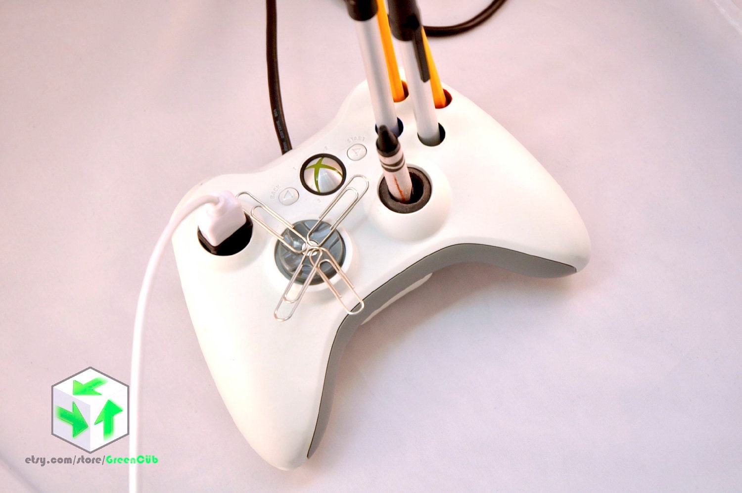 Upcycled XBOX 360 Controller Desk-Mate w/ USB Extension