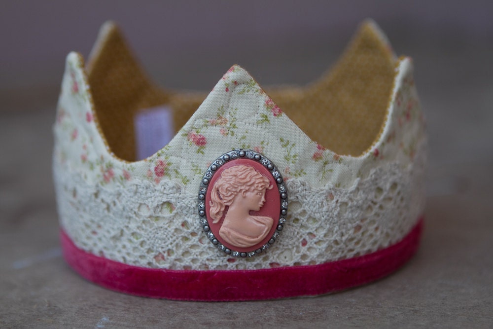 Newborn Fabric Crown - Princess Mia