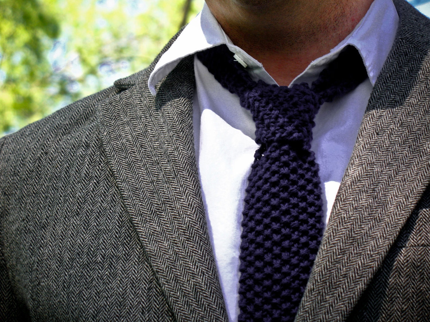Knit Skinny Tie - Groomsmen Wedding Tie - Paperback Writers' in Dark Navy - 100% cotton - Lit Knits