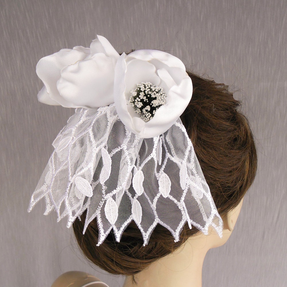 Mini Bridal Veil Head Piece: Tulip Fascinator with White Birdcage Veil. Handmade and OOAK.