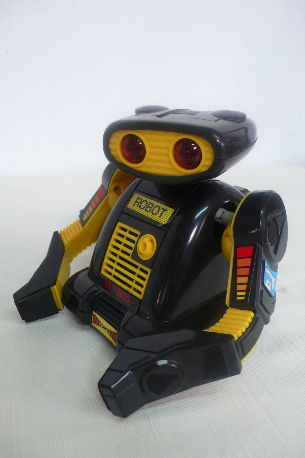 Vintage electronic robot toy