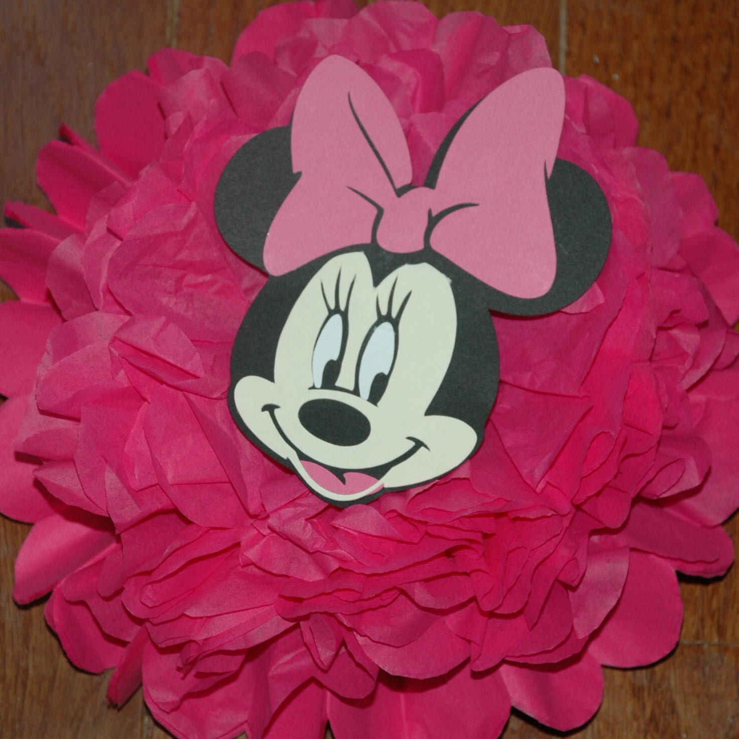 Disney Minnie Mouse - tissue pom pom - Birthday/ Shower decoration