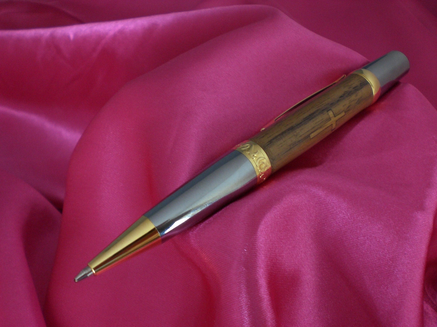 Holy Cross Ballpoint Click Pen w/Titanium and Gold Hardware